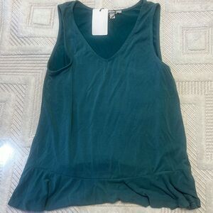 GREEN ENVELOPE - Low Peplum Tank (ab33)